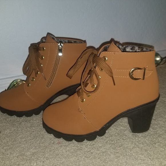 Shoes - Heeled Boots